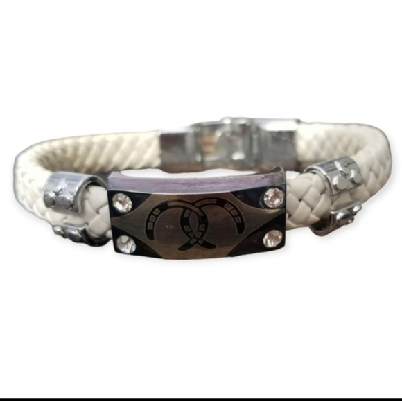 WHITE BRAIDED LEATHER COWGIRL FASHION BRACELET - Picture 5 of 6